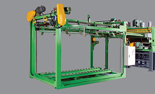 Fully Automatic Veneer Core Builder